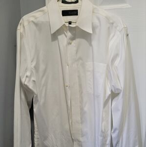 Crisp White Dress Shirt with Pointed Collar and Long Sleeves